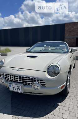 Кабриолет Ford Thunderbird 2005 в 