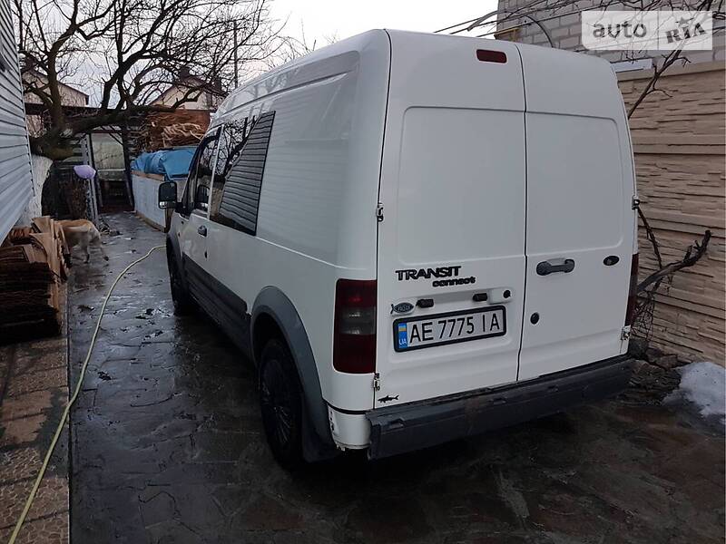 Грузопассажирский фургон Ford Tourneo Connect 2006 в Павлограде