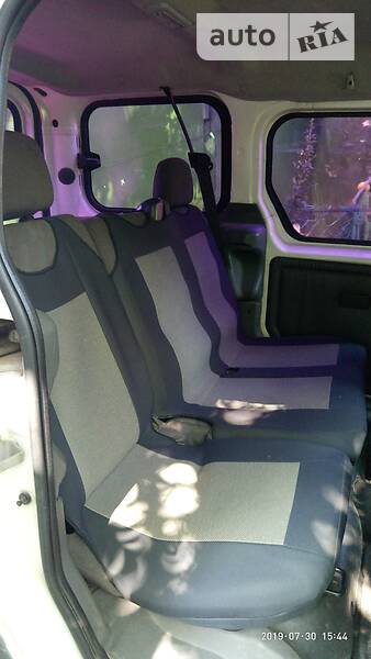 Мінівен Ford Tourneo Connect 2005 в Дрогобичі