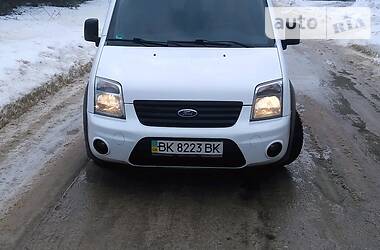 Минивэн Ford Tourneo Connect 2010 в Вараше