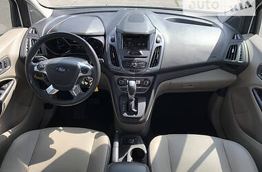 Минивэн Ford Tourneo Connect 2016 в 