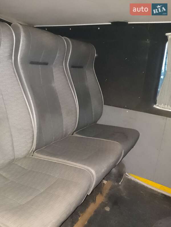 Хетчбек Ford Tourneo Connect 2005 в Ратному