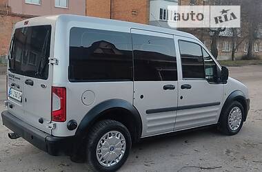 Минивэн Ford Tourneo Connect 2010 в 