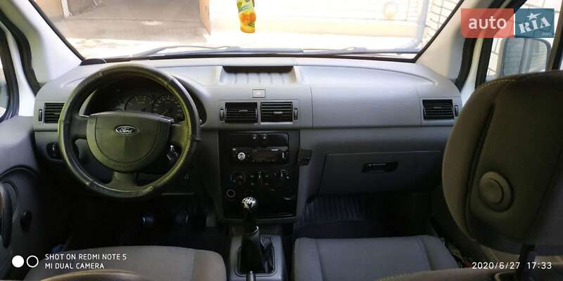 Минивэн Ford Tourneo Connect 2005 в Подольске