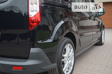 Микровэн Ford Tourneo Connect 2015 в Дубно