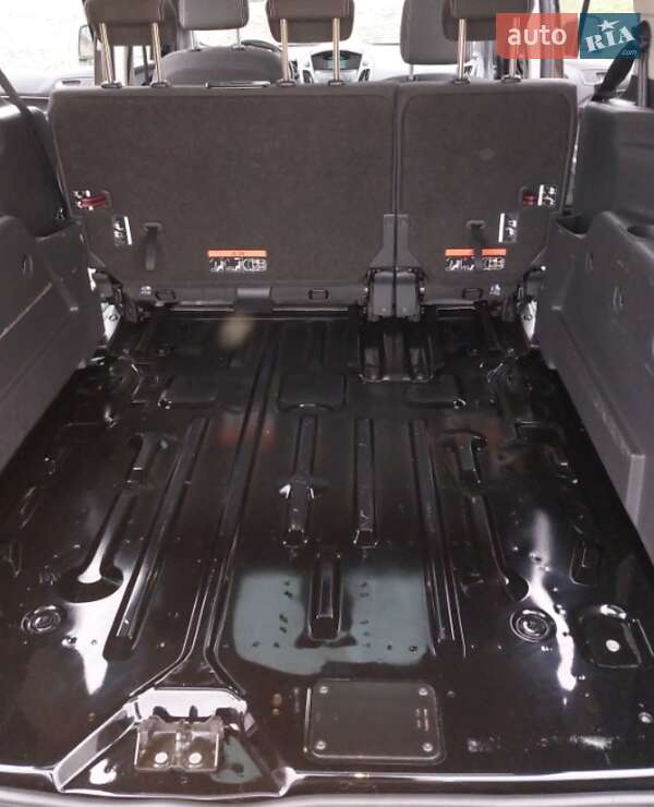 Минивэн Ford Tourneo Connect 2017 в Тысменице фото 13 Минивэн Ford Tourneo Connect 2017 в Тысменице