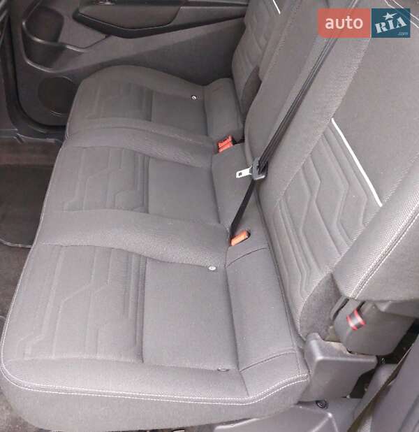 Минивэн Ford Tourneo Connect 2017 в Тысменице фото 24 Минивэн Ford Tourneo Connect 2017 в Тысменице