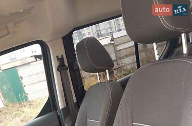 Минивэн Ford Tourneo Connect 2017 в 