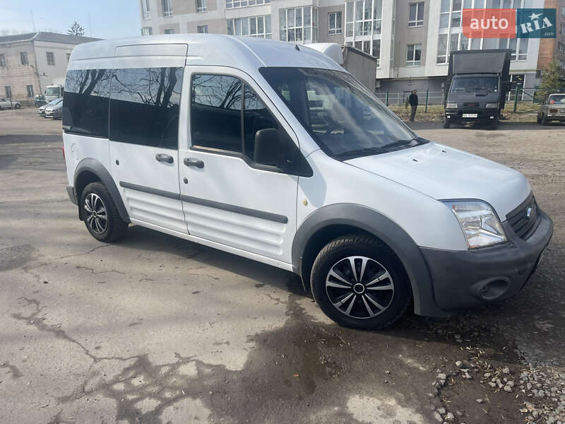 Мінівен Ford Tourneo Connect 2009 в Рівному