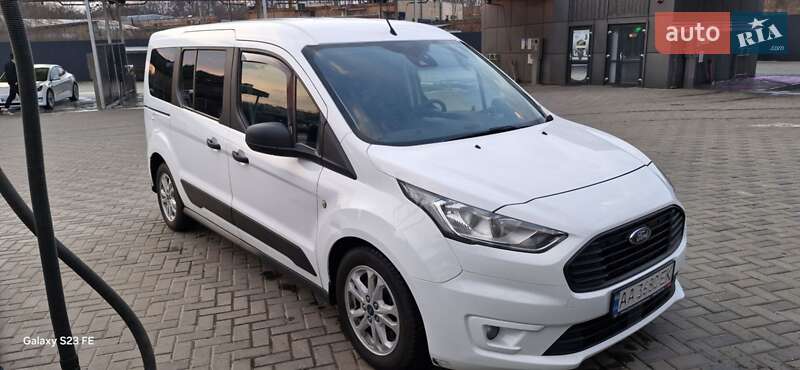 Минивэн Ford Tourneo Connect 2019 в Мукачево