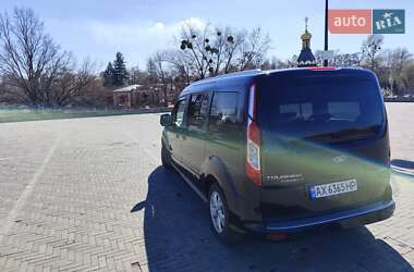 Минивэн Ford Tourneo Connect 2014 в 