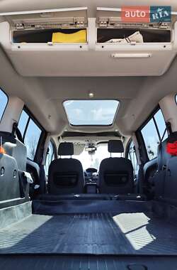 Минивэн Ford Tourneo Connect 2014 в 