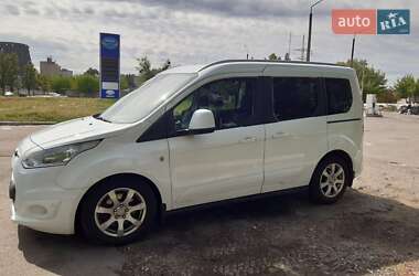 Минивэн Ford Tourneo Connect 2015 в 