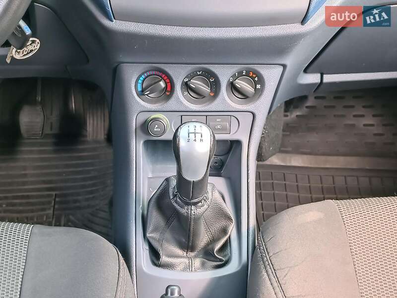 Минивэн Ford Tourneo Connect 2012 в Харькове