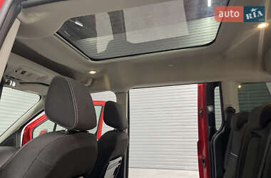 Минивэн Ford Tourneo Connect 2014 в 