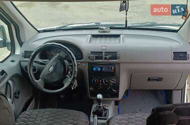 Минивэн Ford Tourneo Connect 2004 в 