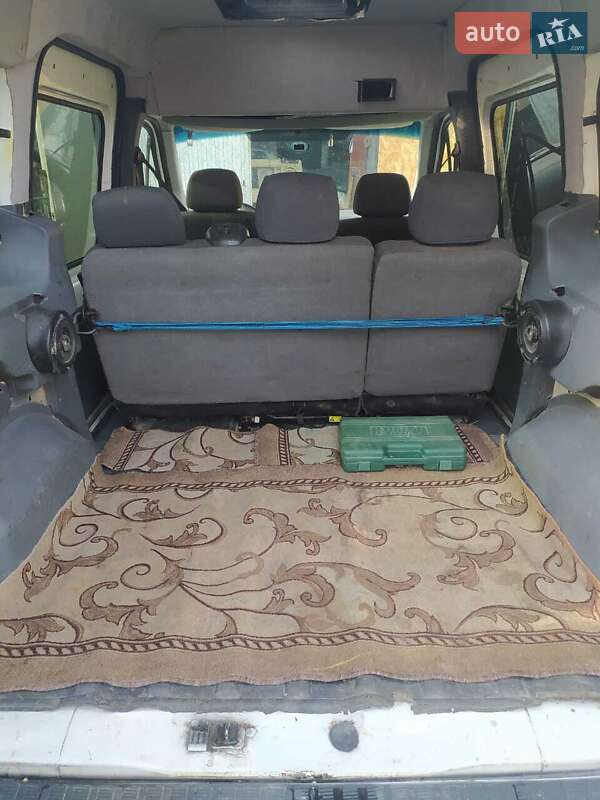 Минивэн Ford Tourneo Connect 2006 в Ровно