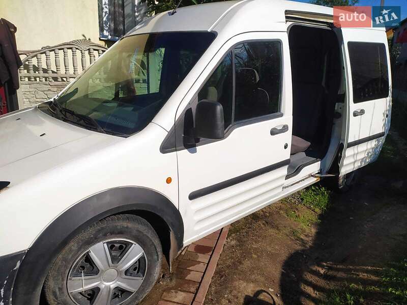 Минивэн Ford Tourneo Connect 2006 в Ровно