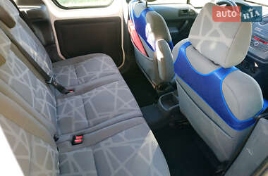 Минивэн Ford Tourneo Connect 2010 в 