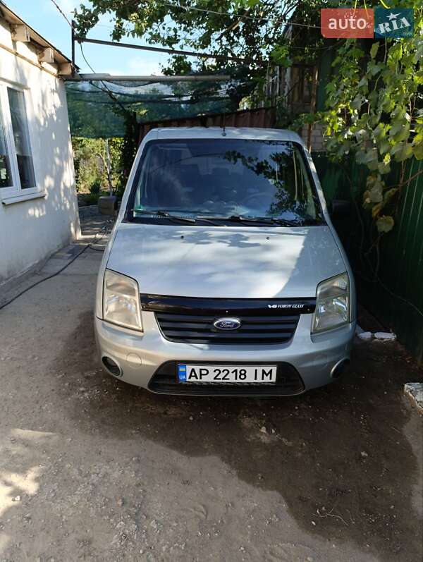 Минивэн Ford Tourneo Connect 2010 в Запорожье