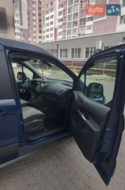 Минивэн Ford Tourneo Connect 2015 в 