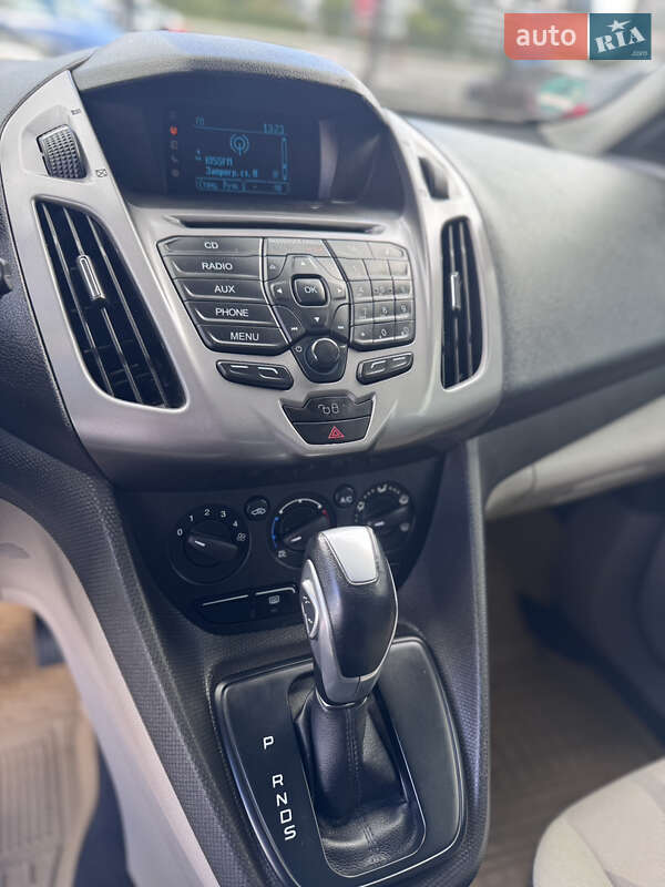 Мінівен Ford Tourneo Connect 2014 в Києві фото 49 Мінівен Ford Tourneo Connect 2014 в Києві