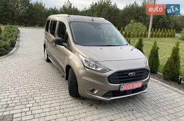 Минивэн Ford Tourneo Connect 2019 в 