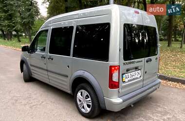 Минивэн Ford Tourneo Connect 2011 в 