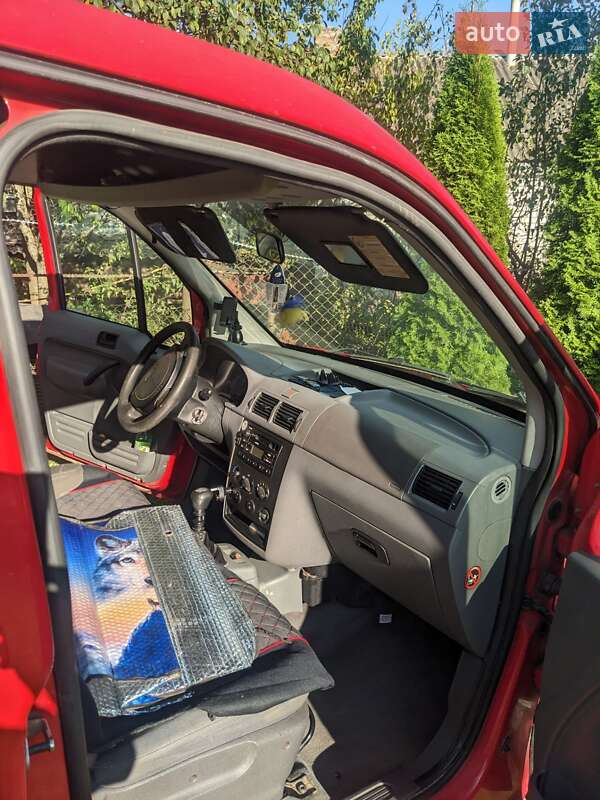 Мінівен Ford Tourneo Connect 2003 в Рівному фото 6 Мінівен Ford Tourneo Connect 2003 в Рівному