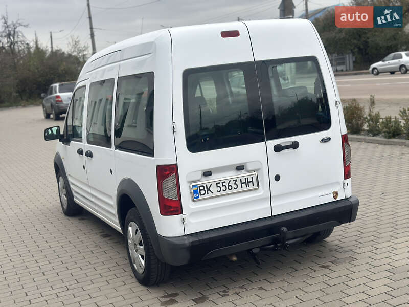 Мінівен Ford Tourneo Connect 2010 в Житомирі