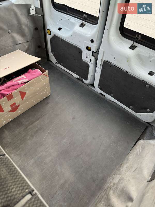 Минивэн Ford Tourneo Connect 2012 в Николаеве фото 2 Минивэн Ford Tourneo Connect 2012 в Николаеве