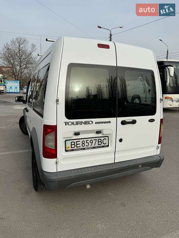 Минивэн Ford Tourneo Connect 2012 в Николаеве фото 12 Минивэн Ford Tourneo Connect 2012 в Николаеве