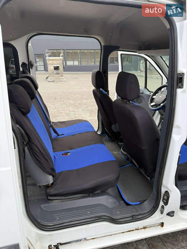 Мінівен Ford Tourneo Connect 2010 в Львові фото 14 Мінівен Ford Tourneo Connect 2010 в Львові