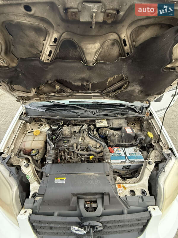 Мінівен Ford Tourneo Connect 2010 в Львові фото 17 Мінівен Ford Tourneo Connect 2010 в Львові