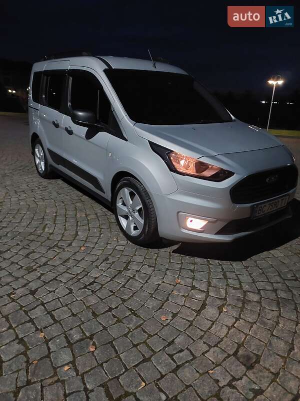 Мінівен Ford Tourneo Connect 2018 в Львові