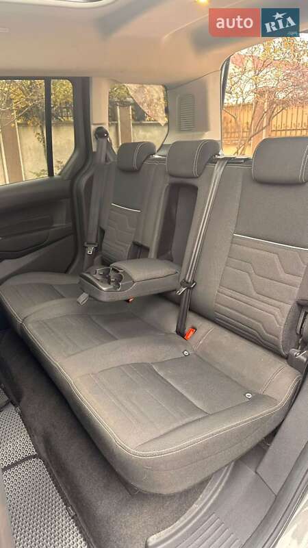 Мінівен Ford Tourneo Connect 2017 в Чернівцях фото 14 Мінівен Ford Tourneo Connect 2017 в Чернівцях