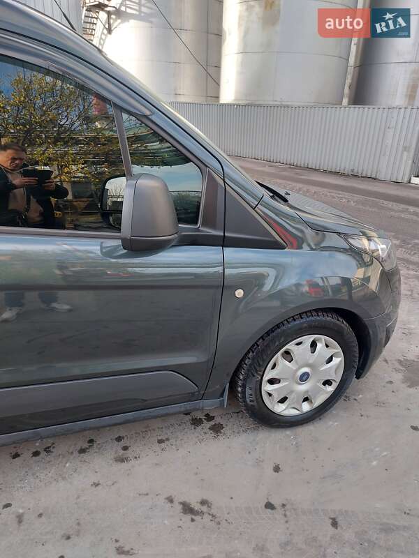 Мінівен Ford Tourneo Connect 2017 в Кропивницькому фото 4 Мінівен Ford Tourneo Connect 2017 в Кропивницькому