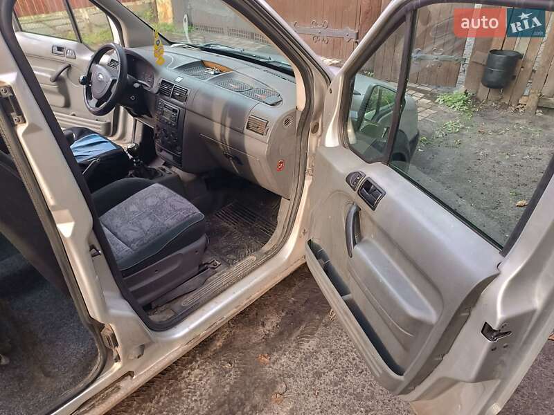 Мінівен Ford Tourneo Connect 2003 в Києві