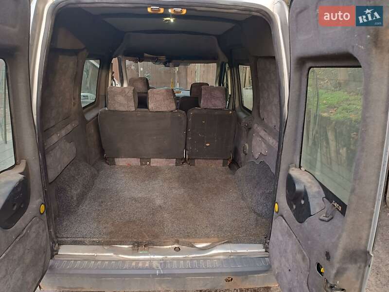 Мінівен Ford Tourneo Connect 2003 в Києві