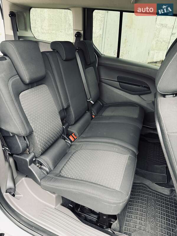 Минивэн Ford Tourneo Connect 2019 в Горишних Плавнях фото 10 Минивэн Ford Tourneo Connect 2019 в Горишних Плавнях