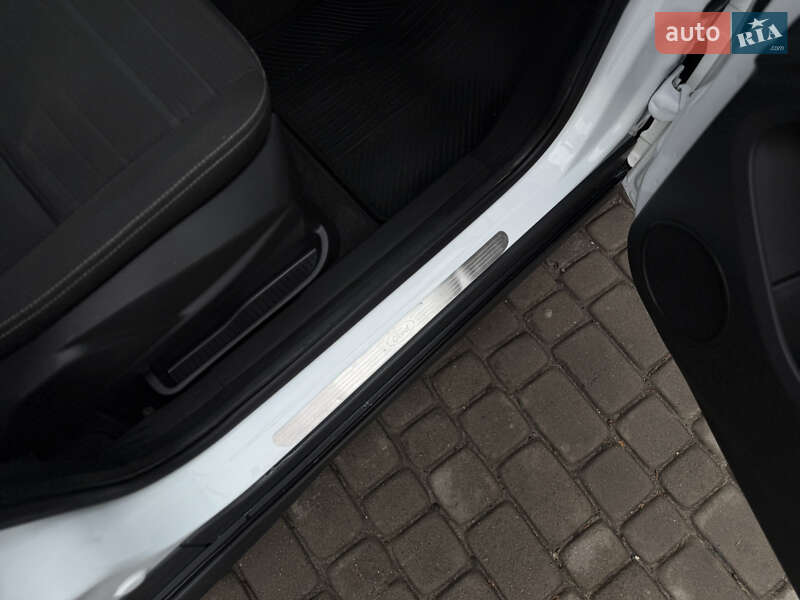 Мінівен Ford Tourneo Connect 2017 в Тернополі