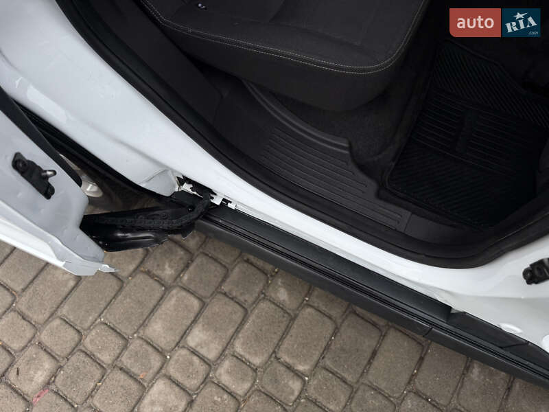 Мінівен Ford Tourneo Connect 2017 в Тернополі