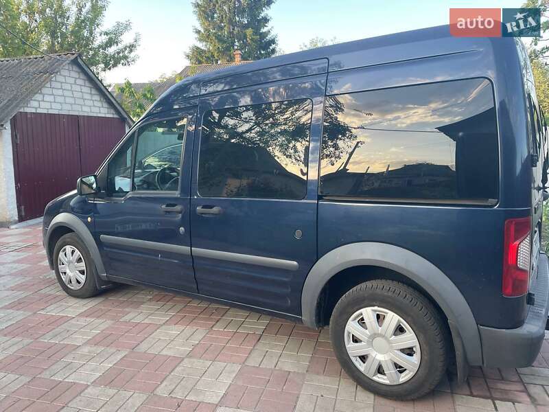 Минивэн Ford Tourneo Connect 2012 в Березане фото 5 Минивэн Ford Tourneo Connect 2012 в Березане