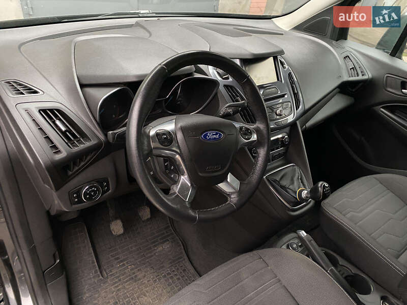 Минивэн Ford Tourneo Connect 2015 в Новоукраинке фото 6 Минивэн Ford Tourneo Connect 2015 в Новоукраинке