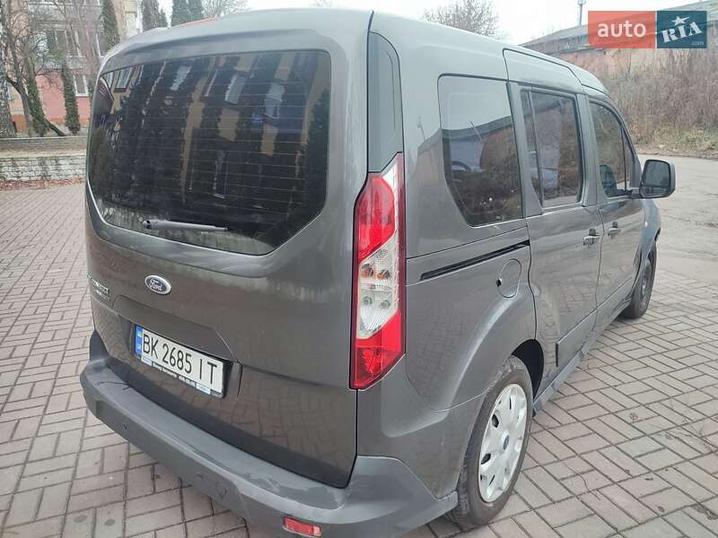 Минивэн Ford Tourneo Connect 2016 в Ровно