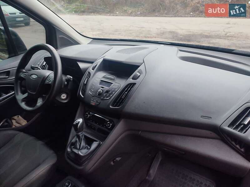 Минивэн Ford Tourneo Connect 2016 в Ровно