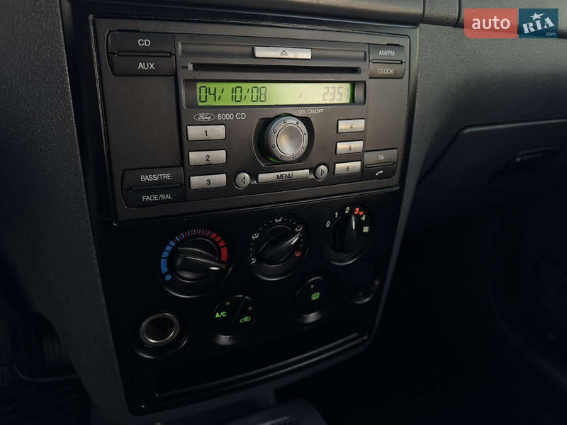 Минивэн Ford Tourneo Connect 2009 в Виноградове фото 22 Минивэн Ford Tourneo Connect 2009 в Виноградове