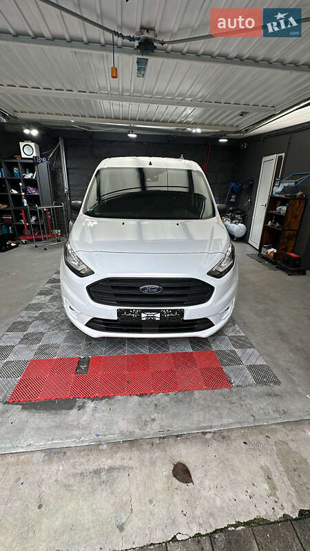 Ford Tourneo Connect 2024