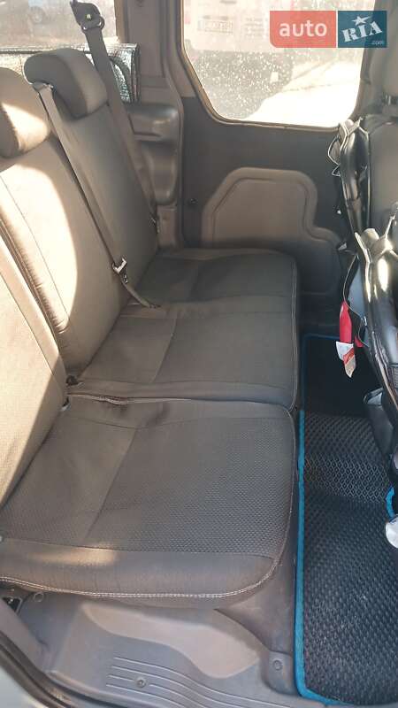 Мінівен Ford Tourneo Connect 2013 в Харкові