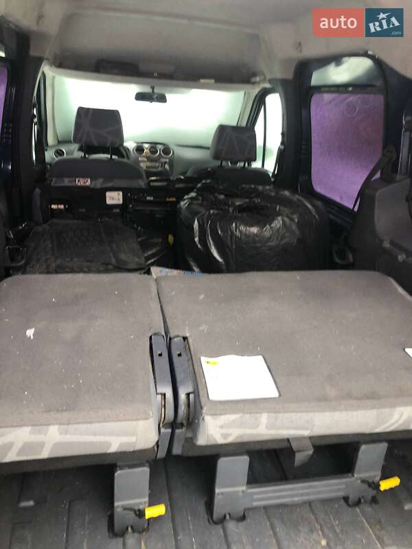 Мінівен Ford Tourneo Connect 2012 в Києві фото 15 Мінівен Ford Tourneo Connect 2012 в Києві